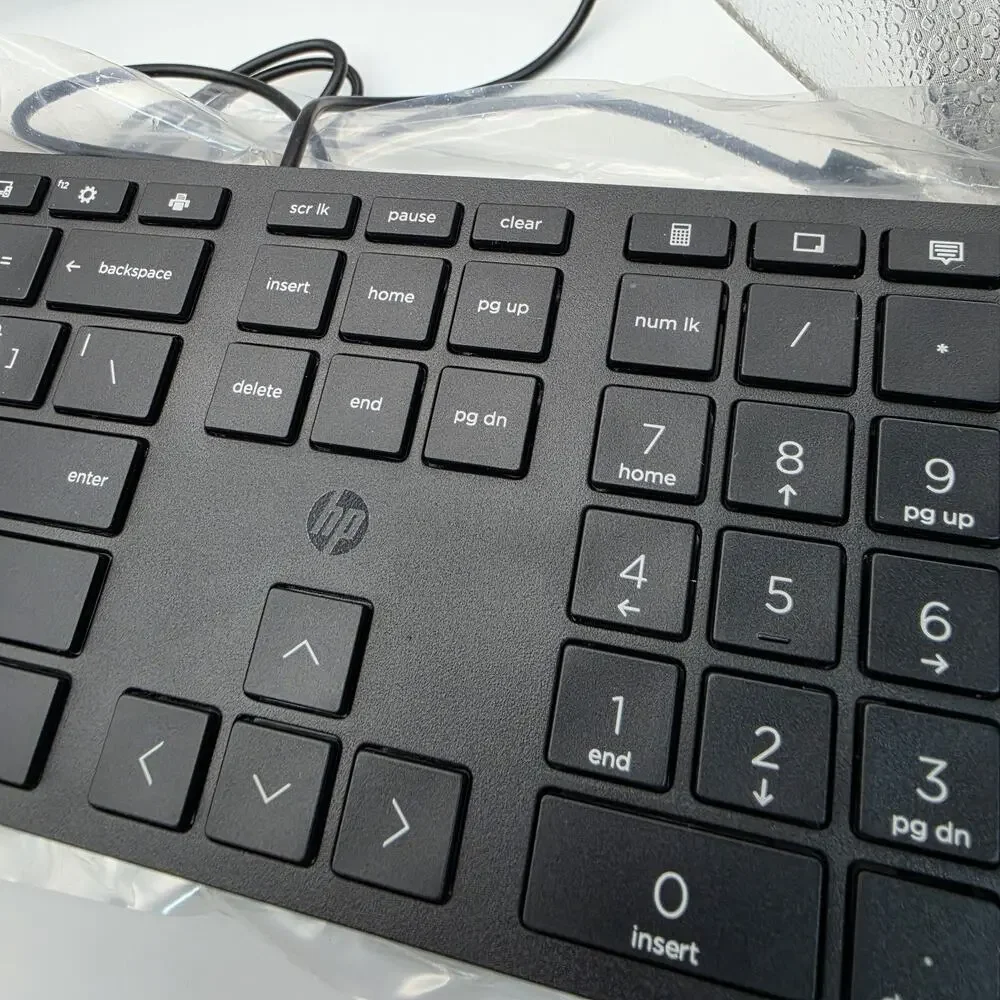 HP Wired Desktop 320K USB Keyboard L96909-001 Open Box Tested Black QWERTY